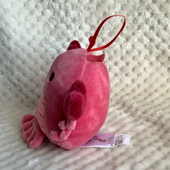 Squishmallows Lorono Lobster Plush Toy - Picture 5 of 7
